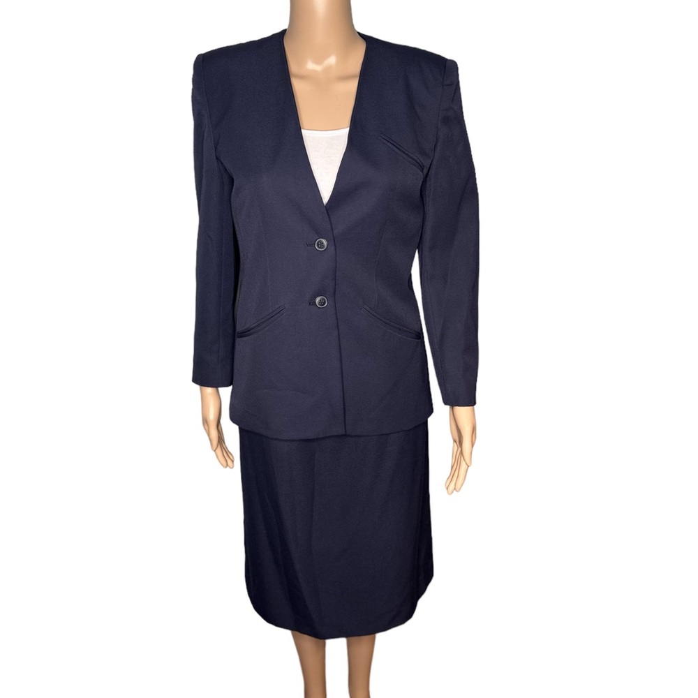 Michelle Stuart women navy blue blazer long sleeve 2 piece skirt suit size 6